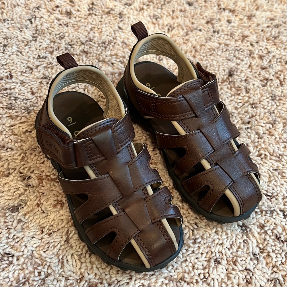 Carter’s brand toddler boy’s dress sandals size 9